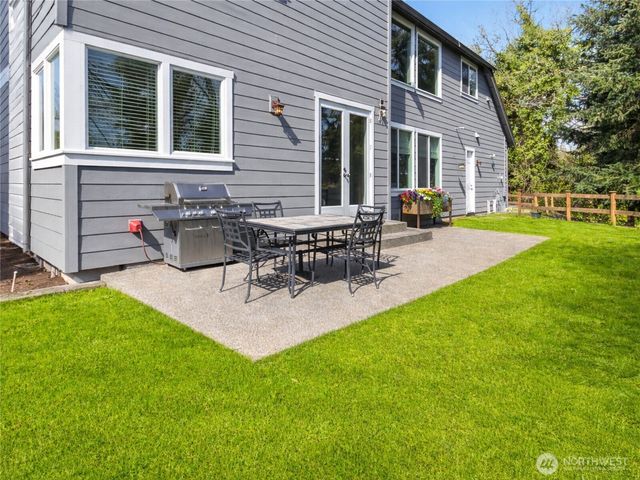 3232 112th Avenue SE, Bellevue, WA 98004