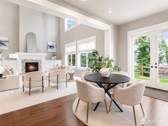 3232 112th Avenue SE, Bellevue, WA 98004