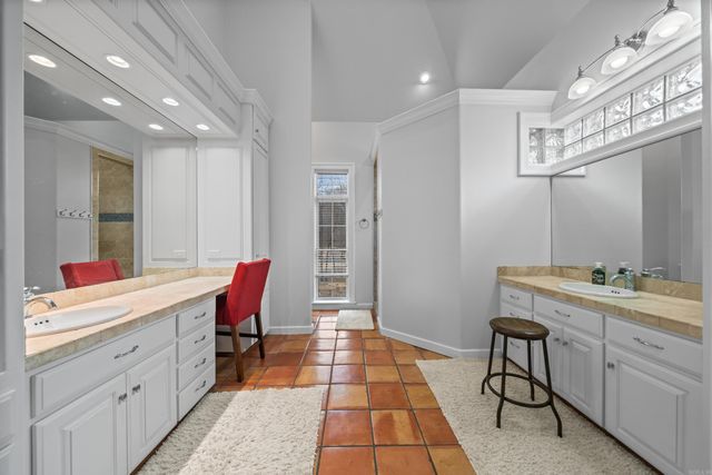 16 Stonegate Shores Drive, Hot Springs, AR 71913