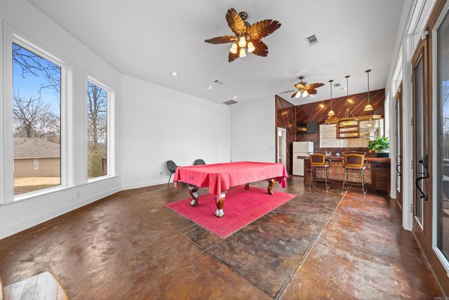 16 Stonegate Shores Drive, Hot Springs, AR 71913