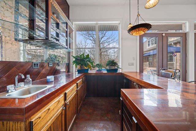 16 Stonegate Shores Drive, Hot Springs, AR 71913