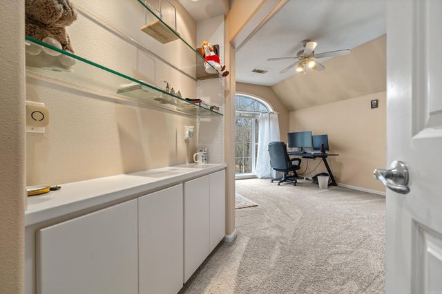 16 Stonegate Shores Drive, Hot Springs, AR 71913