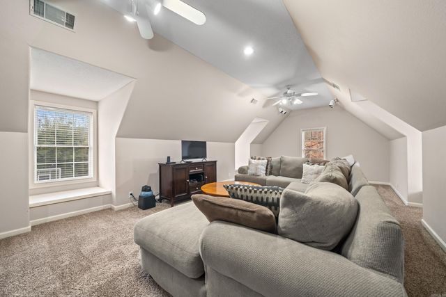 16 Stonegate Shores Drive, Hot Springs, AR 71913