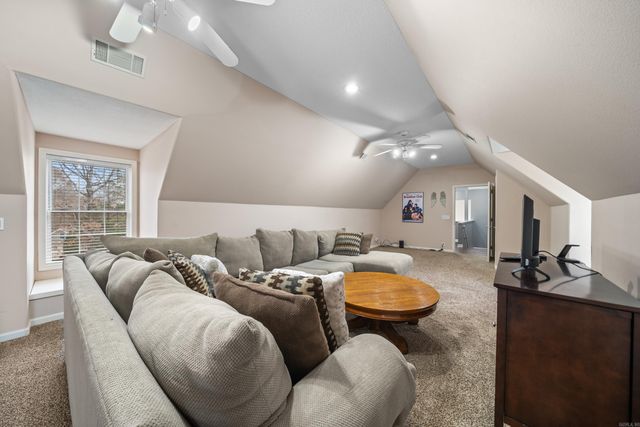 16 Stonegate Shores Drive, Hot Springs, AR 71913