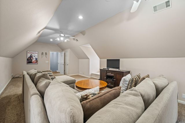 16 Stonegate Shores Drive, Hot Springs, AR 71913