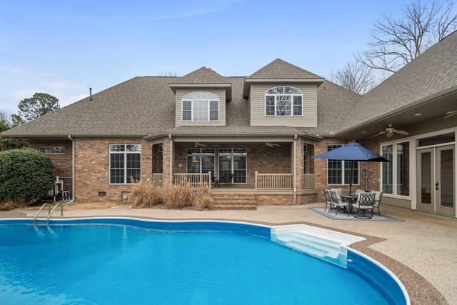 16 Stonegate Shores Drive, Hot Springs, AR 71913