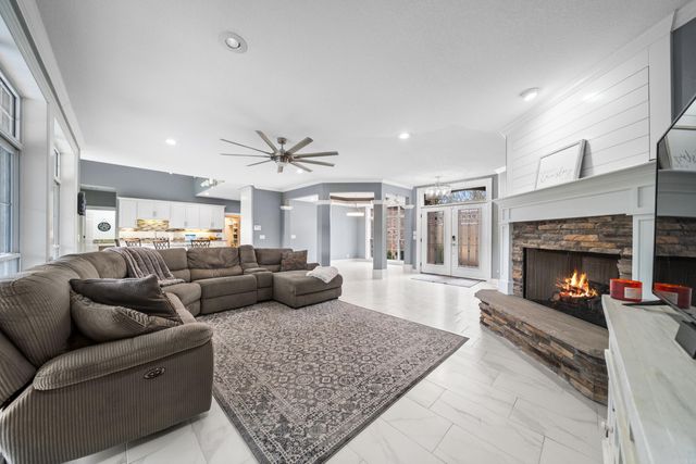 16 Stonegate Shores Drive, Hot Springs, AR 71913