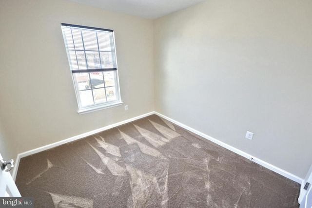 421 CHARLES, Hanover, PA 17331