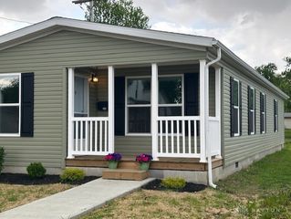 422 Lexington Avenue, Eaton, OH 45320