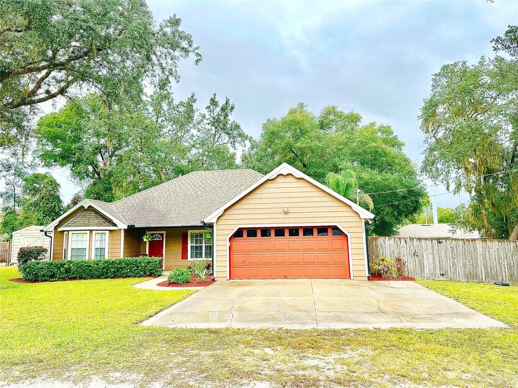 1545 12TH STREET, Orange City, FL 32763