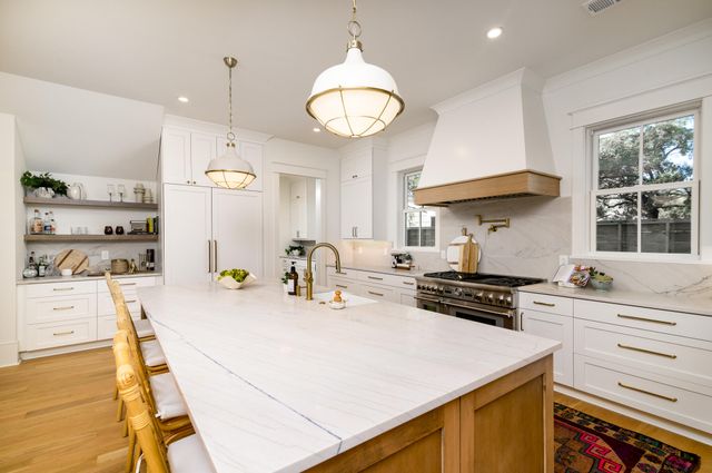 1450 Barbara Street, Mount Pleasant, SC 29464