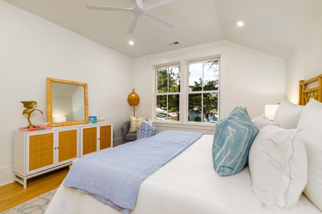 1450 Barbara Street, Mount Pleasant, SC 29464