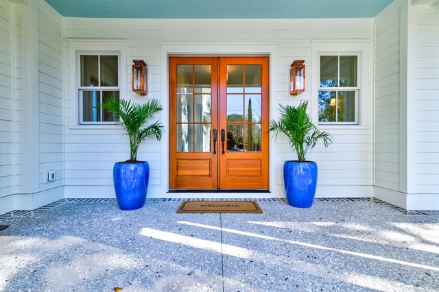 1450 Barbara Street, Mount Pleasant, SC 29464