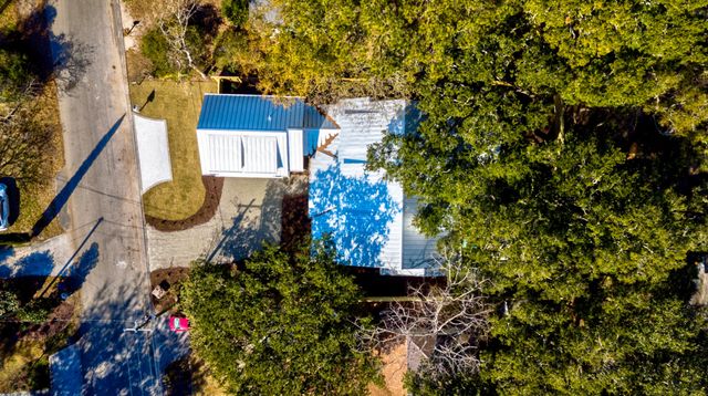 1450 Barbara Street, Mount Pleasant, SC 29464