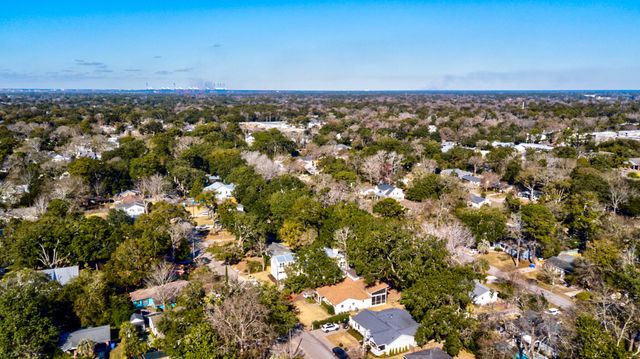 1450 Barbara Street, Mount Pleasant, SC 29464