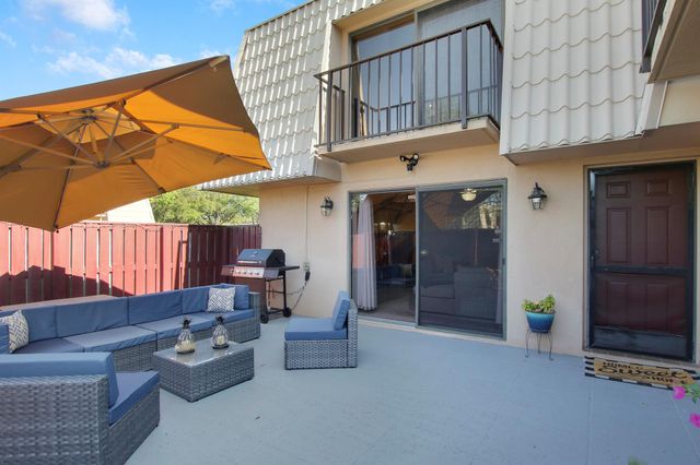5220 52nd Way, West Palm Beach, FL 33409