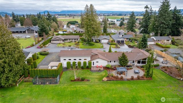 16505 Country Club Drive, Burlington, WA 98233
