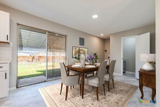 704 S 3rd Street, Copperas Cove, TX 76522