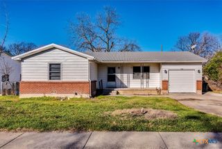 704 S 3rd Street, Copperas Cove, TX 76522
