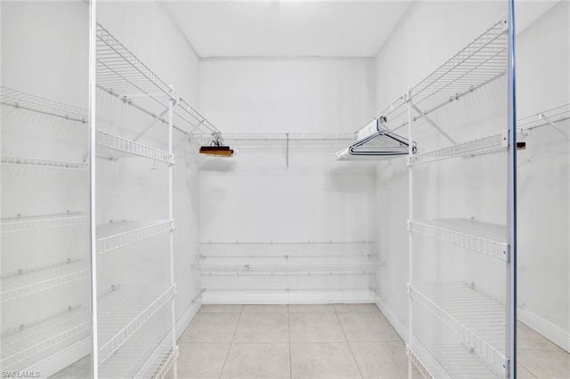 2355 Hidden Lake DR # 4203, Naples, FL 34112