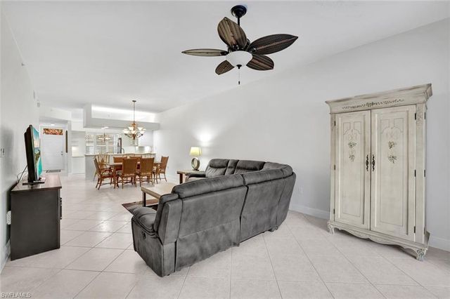 2355 Hidden Lake DR # 4203, Naples, FL 34112