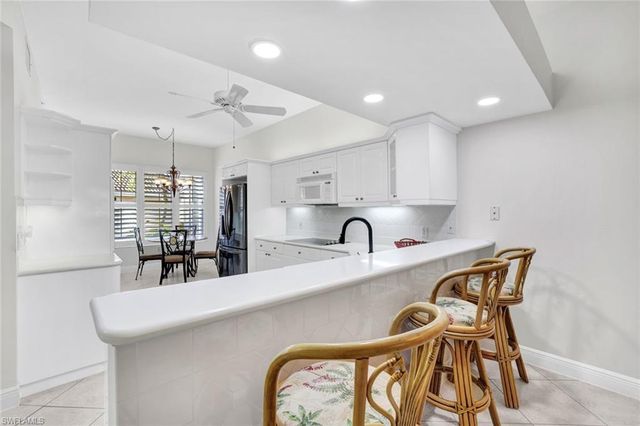 2355 Hidden Lake DR # 4203, Naples, FL 34112