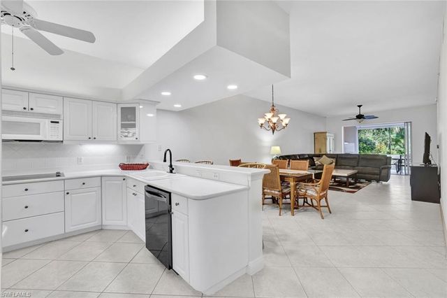 2355 Hidden Lake DR # 4203, Naples, FL 34112