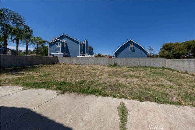 1415 Wildwood Street, Colton, CA 92324