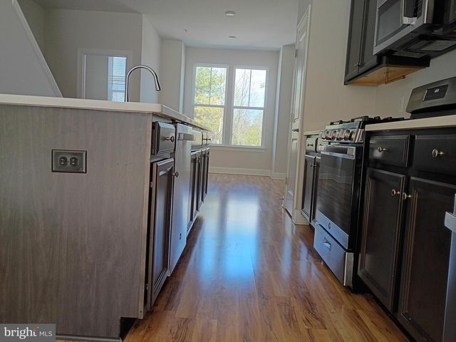 3525 CARNABY ST, Hyattsville, MD 20782