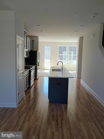 3525 CARNABY ST, Hyattsville, MD 20782