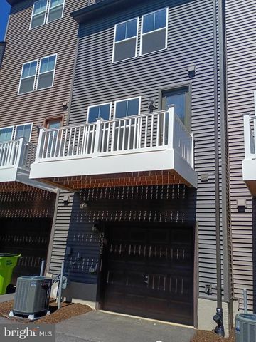 3525 CARNABY ST, Hyattsville, MD 20782