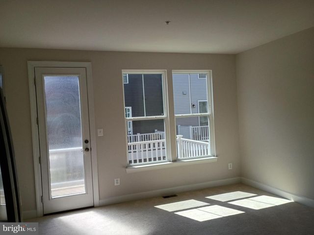 3525 CARNABY ST, Hyattsville, MD 20782