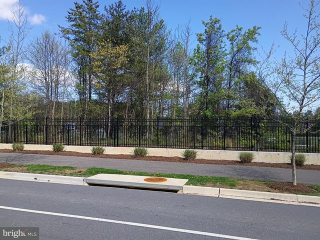3525 CARNABY ST, Hyattsville, MD 20782