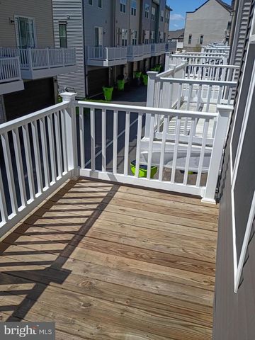 3525 CARNABY ST, Hyattsville, MD 20782