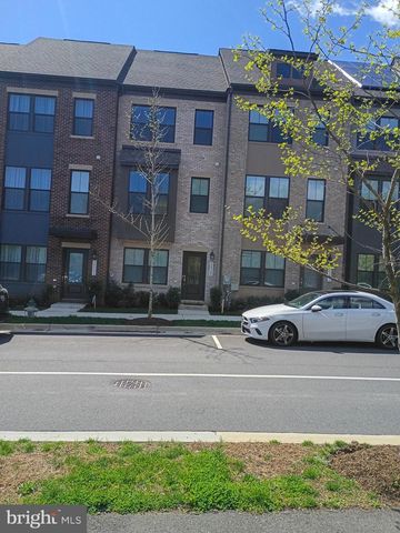 3525 CARNABY ST, Hyattsville, MD 20782