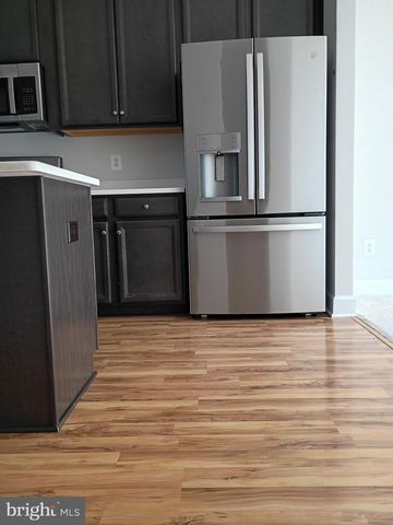 3525 CARNABY ST, Hyattsville, MD 20782