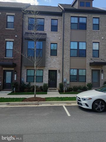 3525 CARNABY ST, Hyattsville, MD 20782