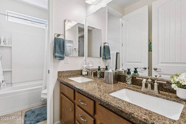 5414 W LYDIA Lane, Laveen, AZ 85339