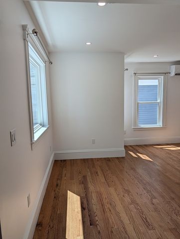 56 Bakersfield 2, Boston, MA 02125