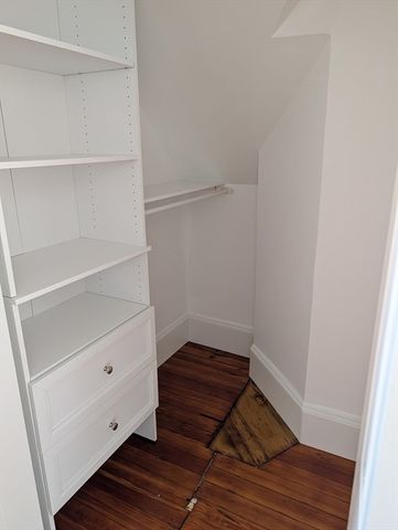 56 Bakersfield 2, Boston, MA 02125