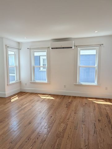 56 Bakersfield 2, Boston, MA 02125