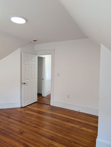56 Bakersfield 2, Boston, MA 02125