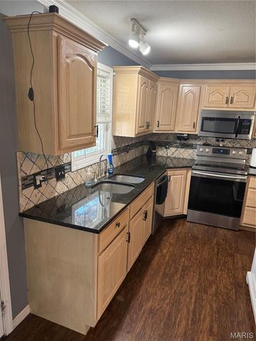 207 Linda Drive, Sikeston, MO 63801