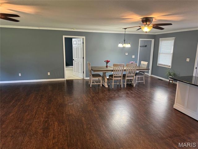 207 Linda Drive, Sikeston, MO 63801