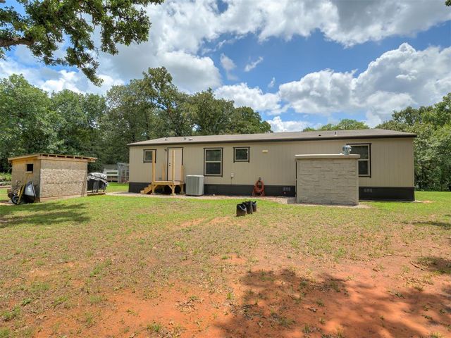 9921 Aberdeen Street, Lexington, OK 73051
