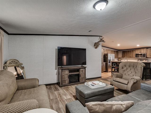 9921 Aberdeen Street, Lexington, OK 73051