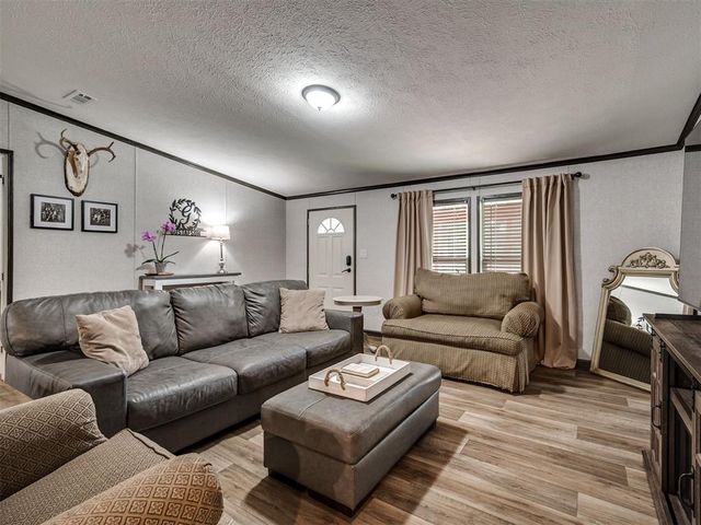 9921 Aberdeen Street, Lexington, OK 73051