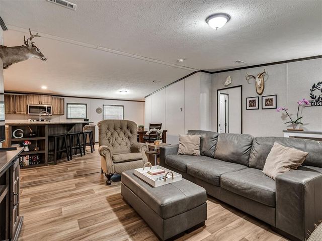 9921 Aberdeen Street, Lexington, OK 73051