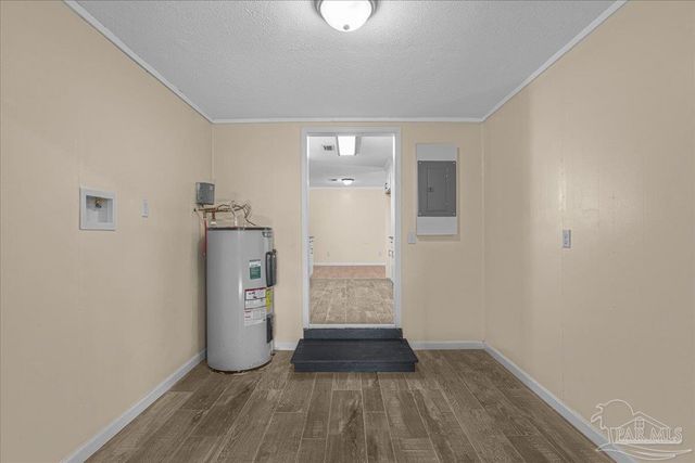 4977 Sanchez Ln, Pensacola, FL 32507