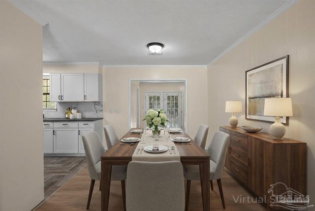 4977 Sanchez Ln, Pensacola, FL 32507